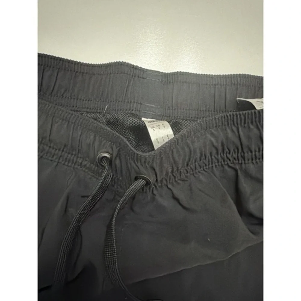 Adidas Men's Athletic Shorts Black White 3-Stripe Drawstring Size Small.    3917